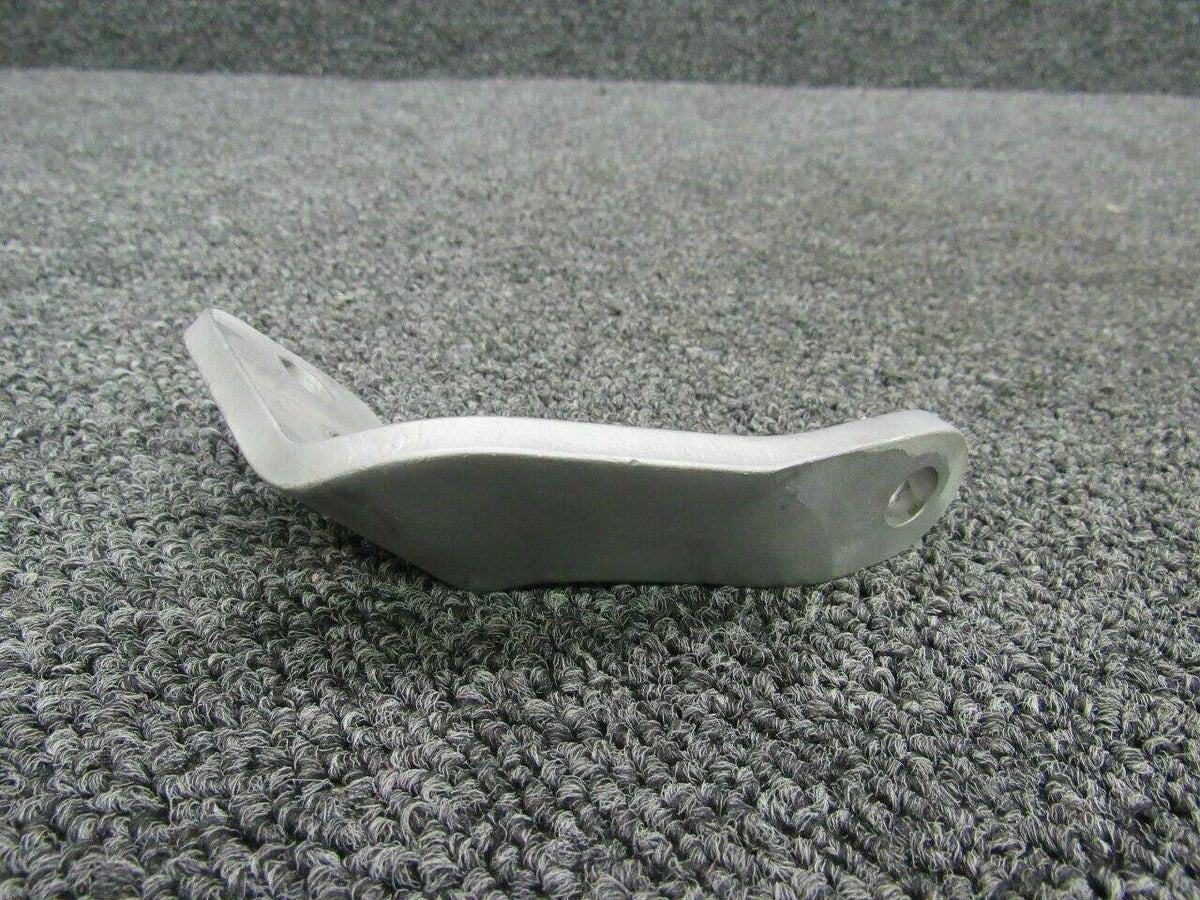 Piper 07A21910 Piper PA46-350P Lycoming TIO-540-AE2A Alternator Bracket Aft