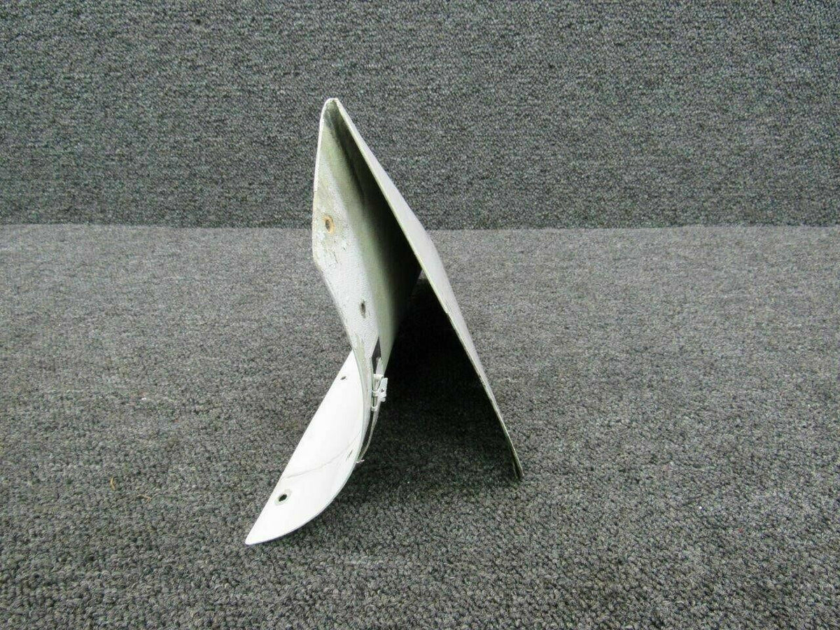 Cessna 0851792-20/ 0851792-22 LH Aft Inboard Fairing Wing