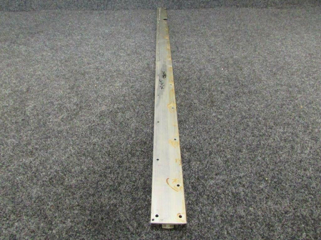 Cessna Cessna 182D Rail Front Seat Outbd RH P/N 0511293-4