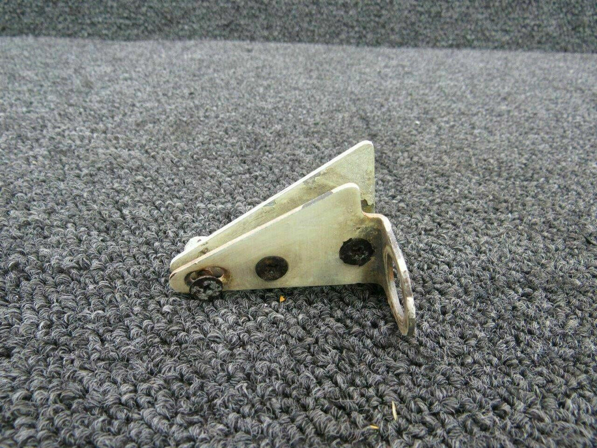 Cessna 5141201-1/ 5141201-2 Cessna T310R LH Bracket Switch Main Gear