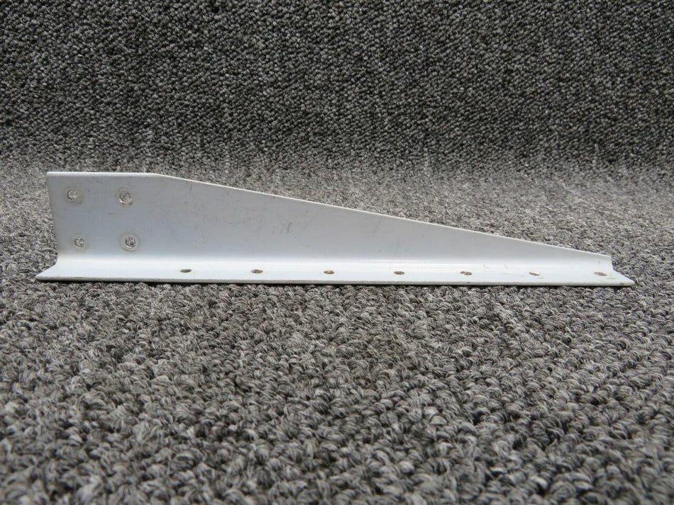 Cessna 1213082-8 Cessna 206H Support Angle Tunnel RH
