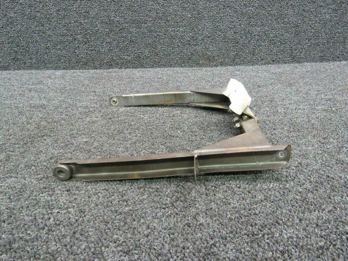 Rockwell 755017-1 Rockwell 112B Nose Gear Doors Bumper Stop Assy