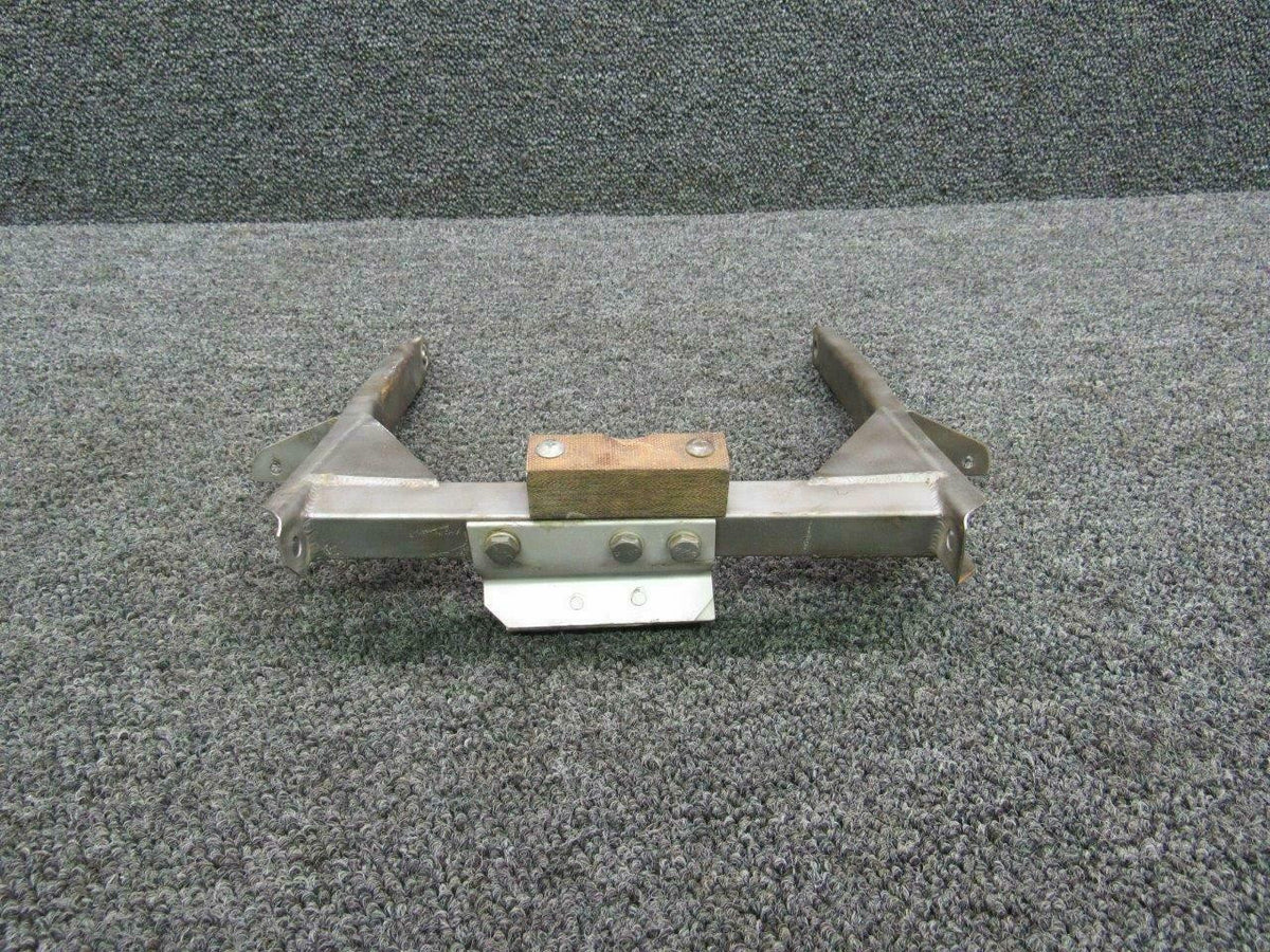 Rockwell 755017-1 Rockwell 112B Nose Gear Doors Bumper Stop Assy