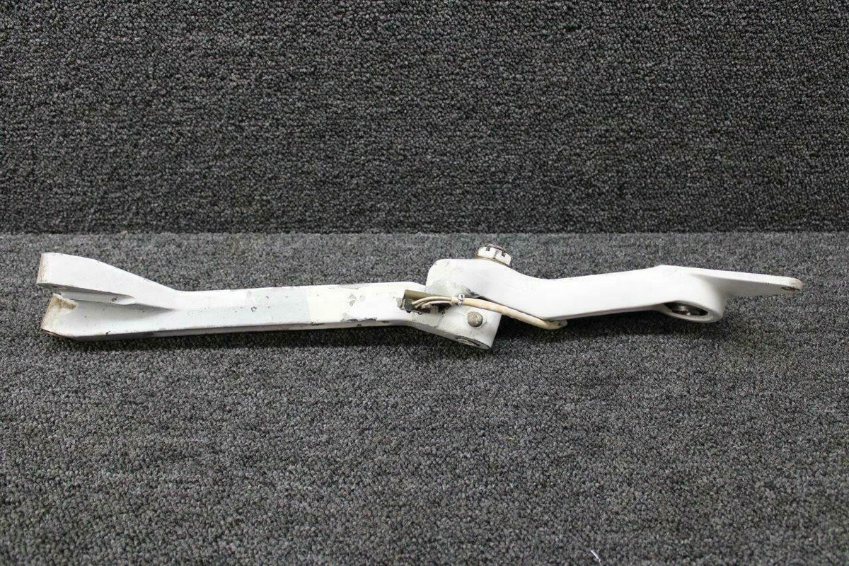Rockwell 45303-2 / 45306-2 Rockwell 112B Main Gear Side Brace Assy RH