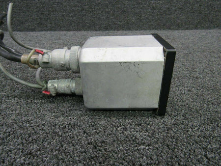 Bendix 1U027-01 M/N 551A Bendix Servo Amp Indicator CORE Volts 28