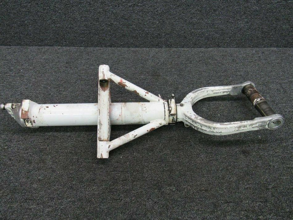 Piper 95713-002 Piper PA34-200 Nose Gear Assy SPF