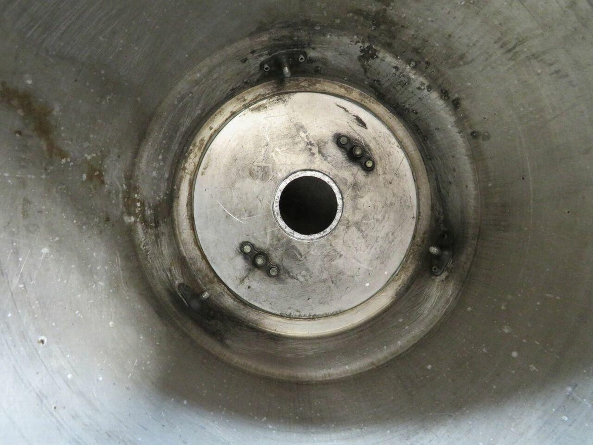 Beechcraft C2285-6 / B3242P Beechcraft 58 3-Blade Propeller Spinner Dome W/ Cap