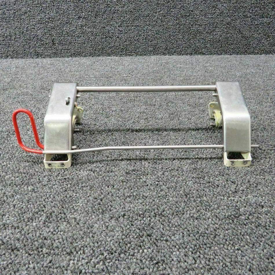 Beechcraft 35-410291-631 Use 002-430055-1 Beech 95-C55 Window Latch LH w/ Pin Support