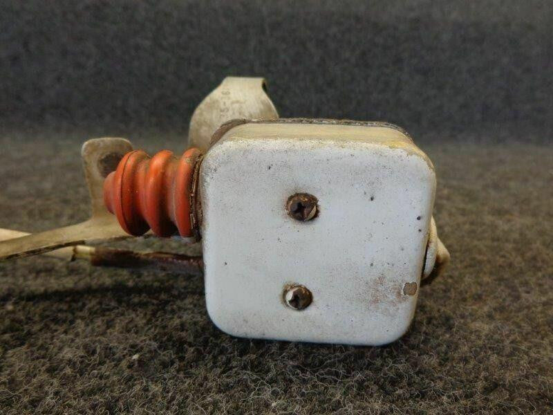 Beechcraft 35-361139 and 95-361015 Beech 95 Bracket Assy Landing Gear Safety With Switch