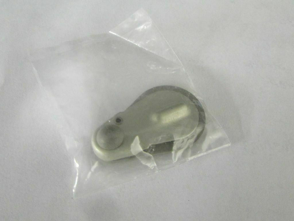 Does Not Apply 295253 Retainer NEW SA