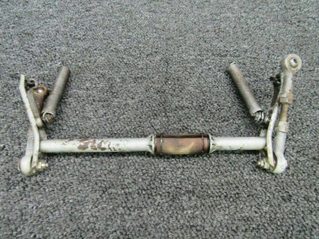 Piper 17795-000 Piper PA23-250 Link Main Gear Door Actuating