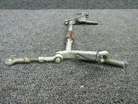 Piper 17795-000 Piper PA23-250 Link Main Gear Door Actuating
