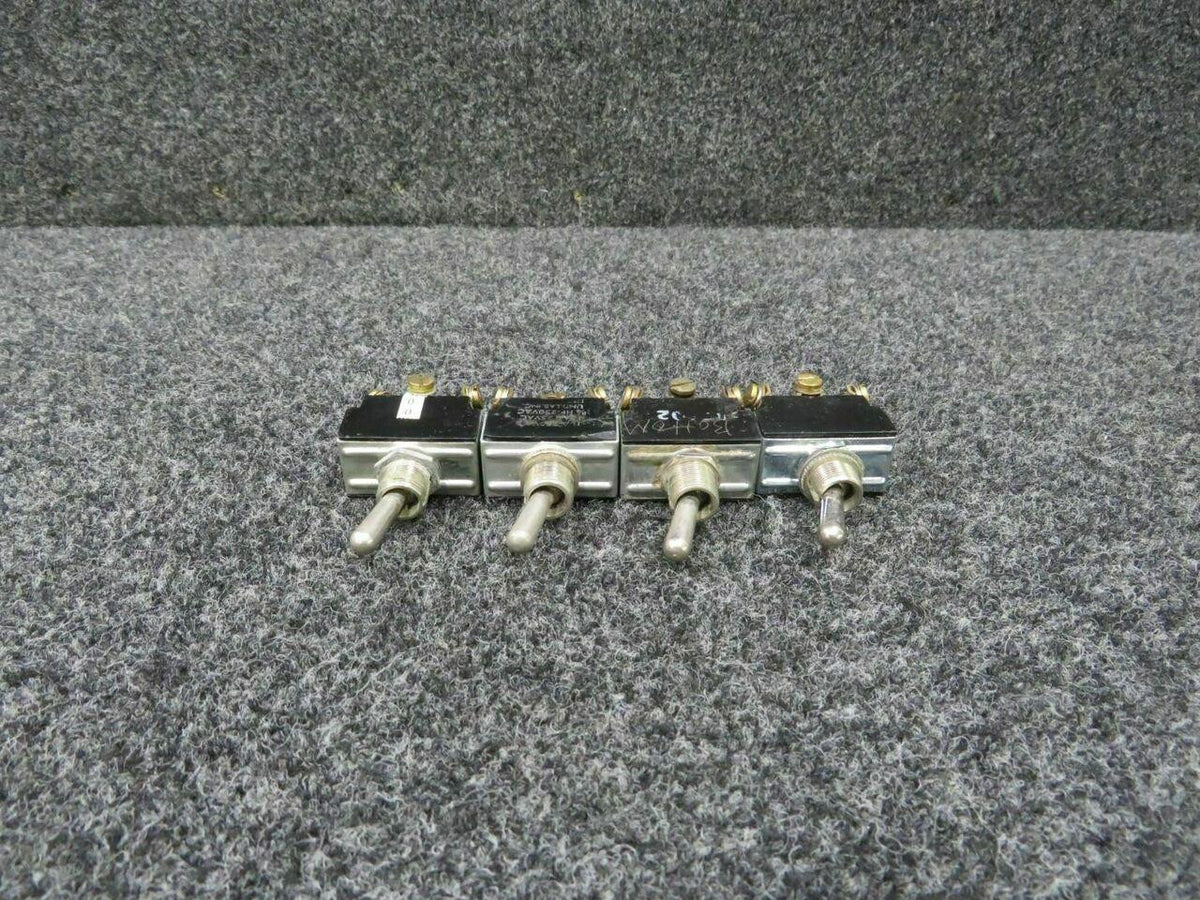 Piper 587-802 Piper PA-31T Carling Toggle Switch Set of 4 C20