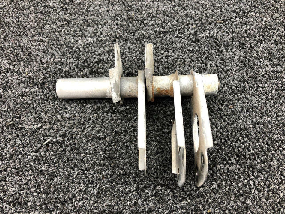 Cessna 0862100-11 Cessna 320 Flap Bellcrank Inboard LH BD