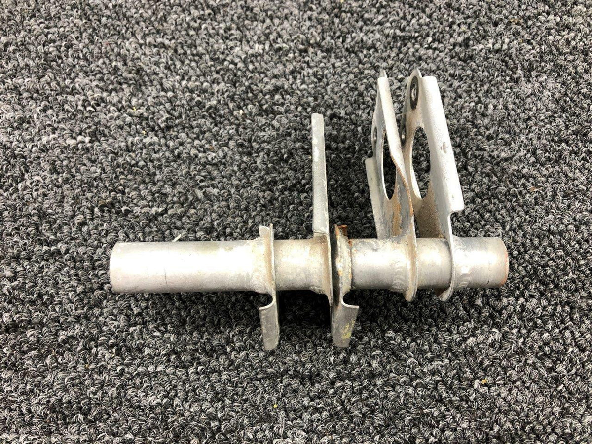 Cessna 0862100-11 Cessna 320 Flap Bellcrank Inboard LH BD