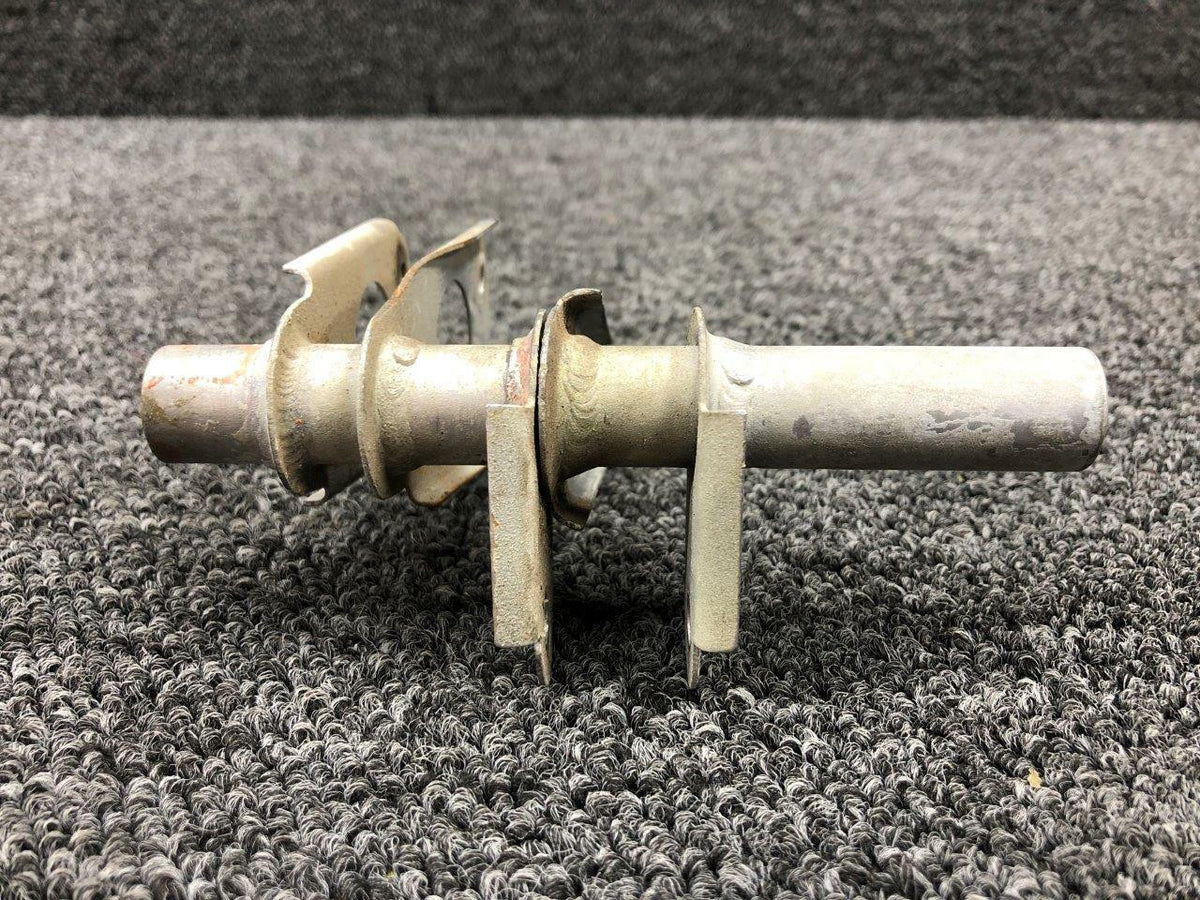 Cessna 0862100-10 Cessna 320 Flap Bellcrank Inboard RH BD