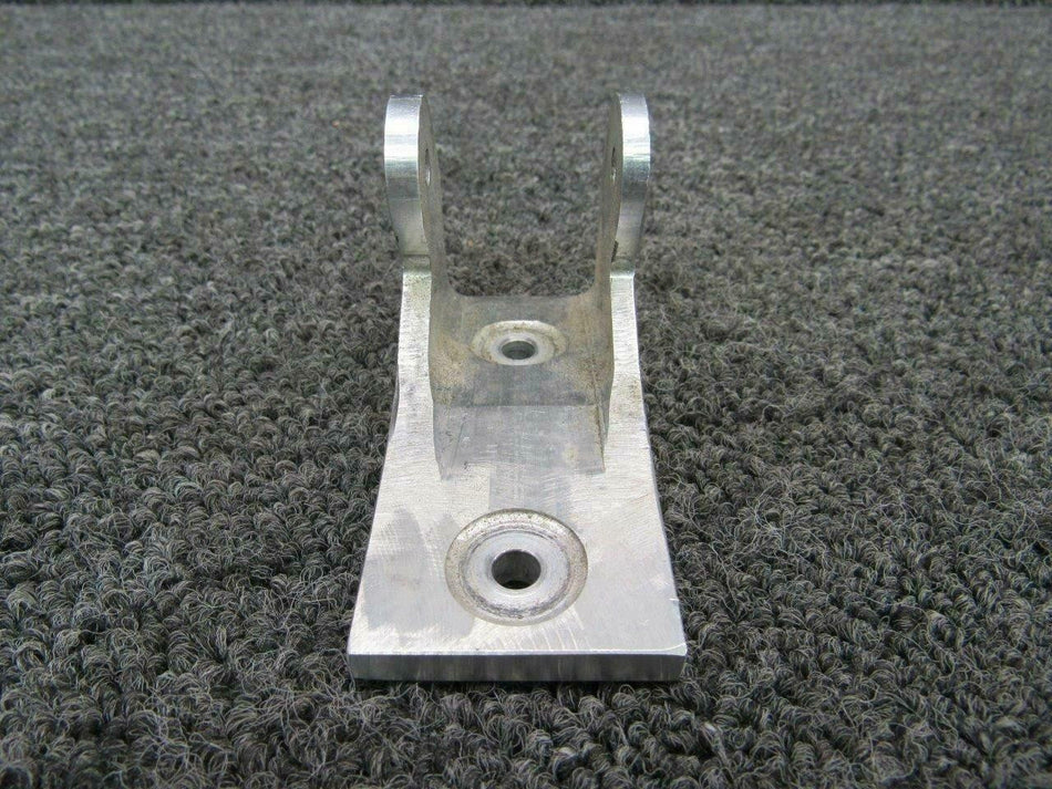 Piper 84737-002 Piper PA46-350P Fitting Gas Spring Attach