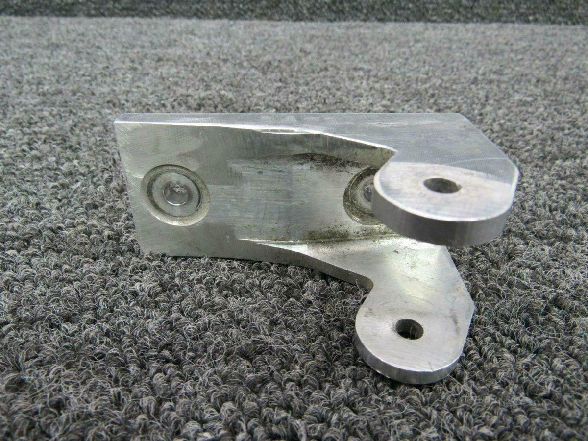Piper 84737-002 Piper PA46-350P Fitting Gas Spring Attach