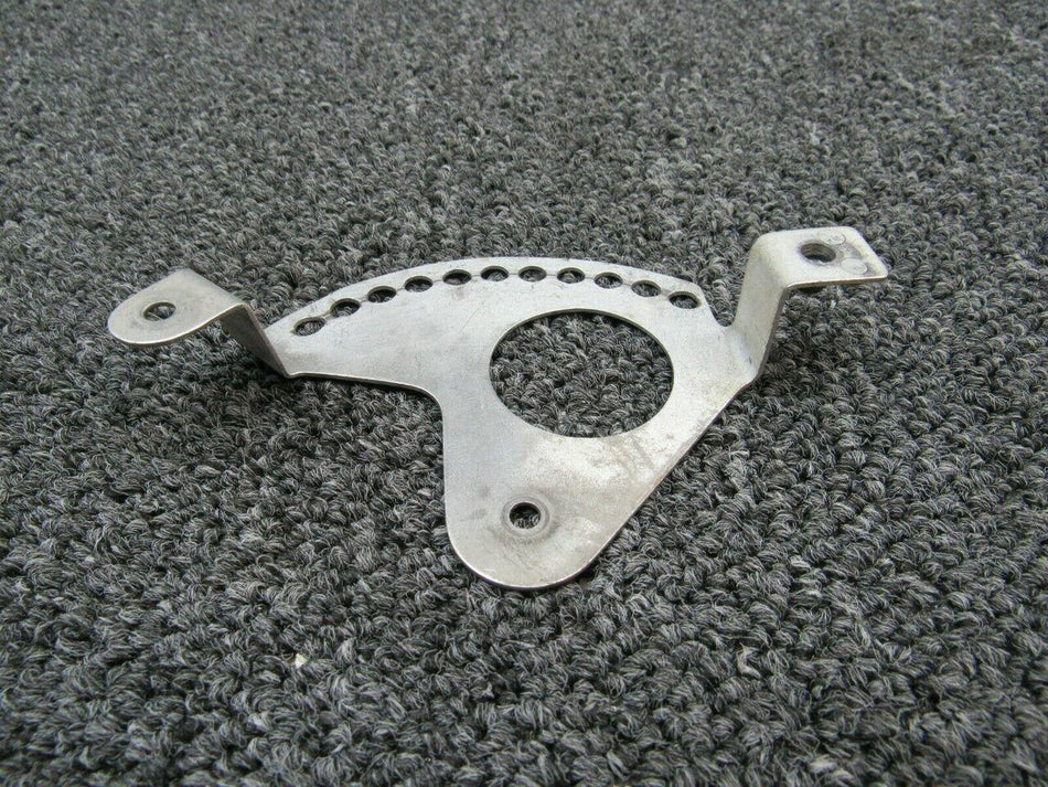 Cessna 0713314-1 Cessna 182L Cowl Flap Control Position Bracket