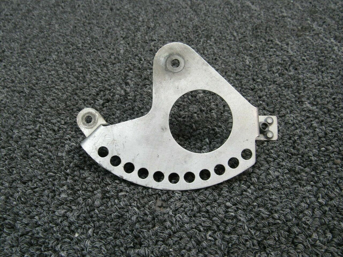 Cessna 0713314-1 Cessna 182L Cowl Flap Control Position Bracket
