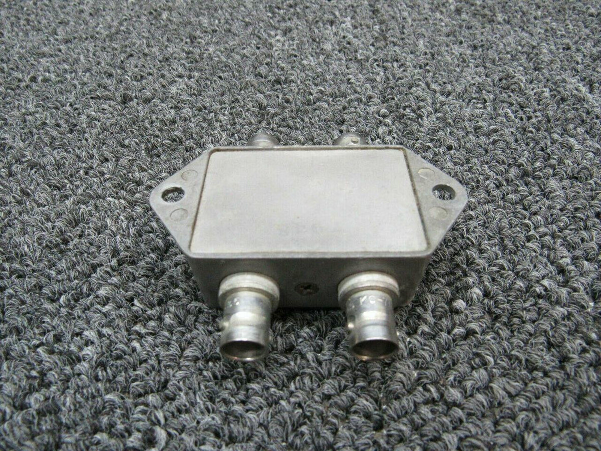 Comant CI505 Cessna 182L Comant Dual VOR / Glide Slope Coupler Antenna