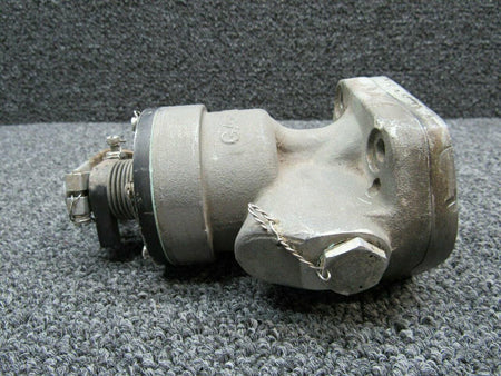 Cessna 0550227-2 USE D-20309-1 Cessna 182L Prop Governor Prop Struck