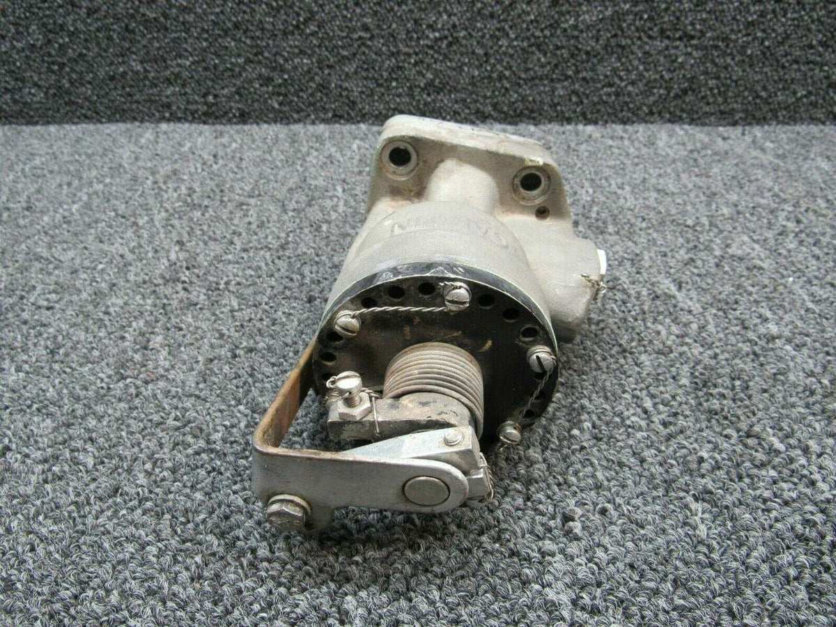 Cessna 0550227-2 USE D-20309-1 Cessna 182L Prop Governor Prop Struck