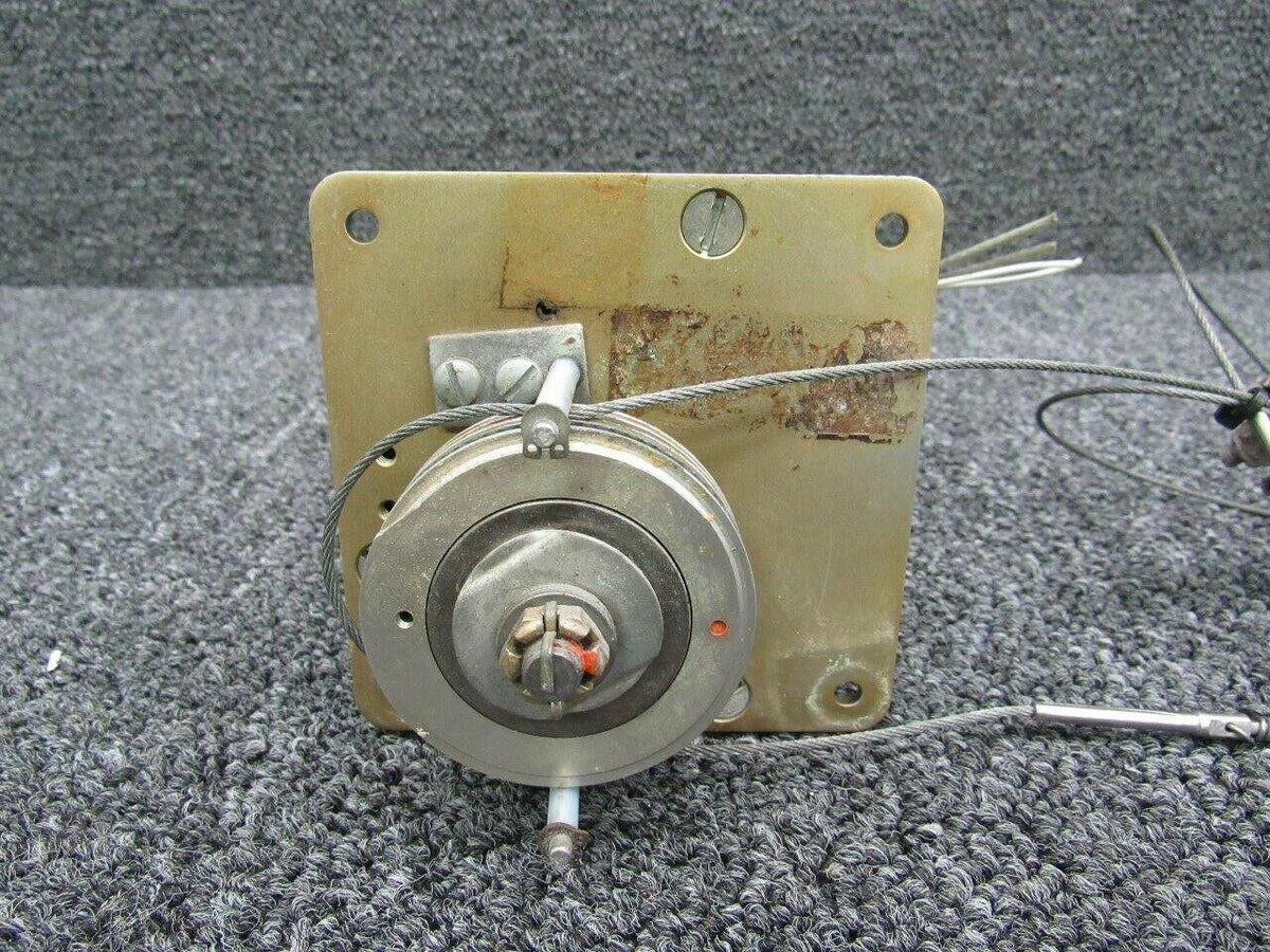 Edo-Aire 1C508-1-478P Beech B-60 Edo-Aire Elevator Pitch Servo Volts 28