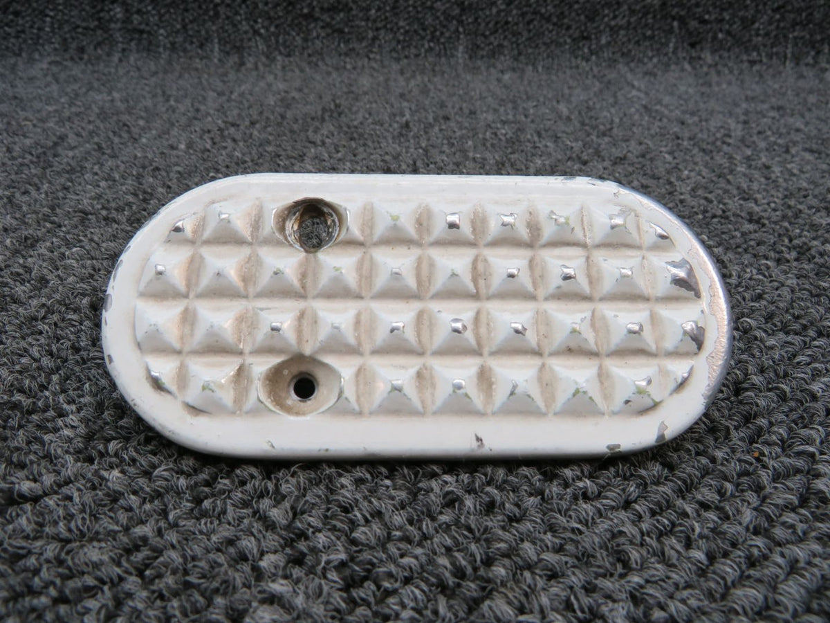0541211-1 Cessna 172N Step Assembly Main Gear LH/RH (Short, White)) BAS Part Sales | Airplane Parts