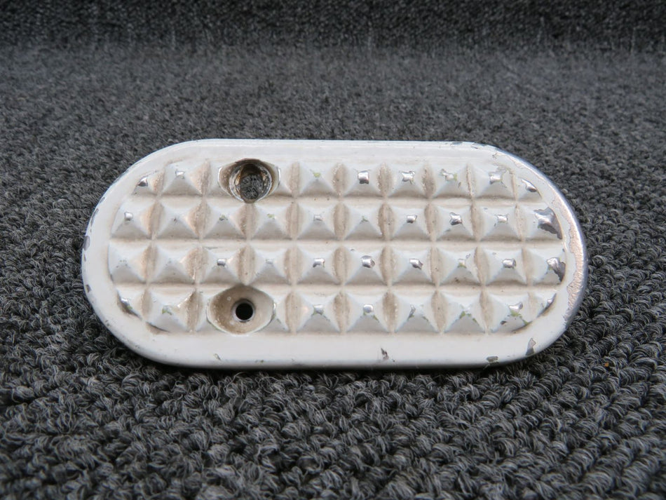 0541211-1 Cessna 172N Step Assembly Main Gear LH/RH (Short, White)) BAS Part Sales | Airplane Parts