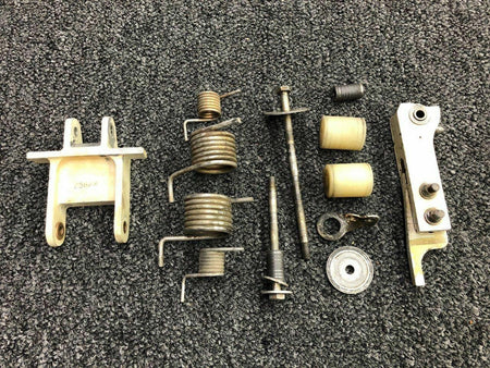 Beechcraft 60-810083-5 / 60-810083-9 Beech B58 Main Gear Uplock / Retract Kit LH