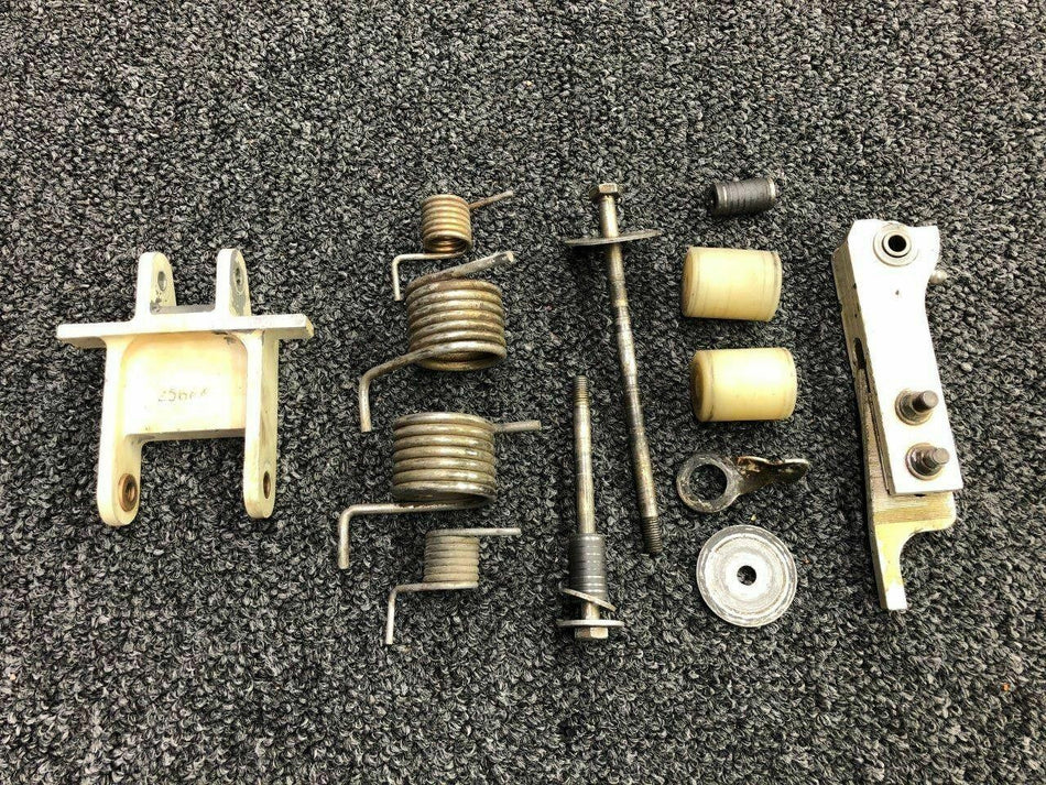 Beechcraft 60-810083-5 / 60-810083-9 Beech B58 Main Gear Uplock / Retract Kit LH