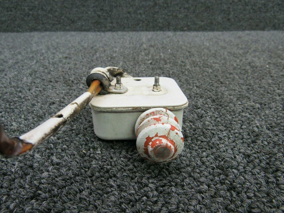 Beechcraft 002-361013-45 Alt 002-361013-47 Beech Landing Gear Safety Switch LH V 28