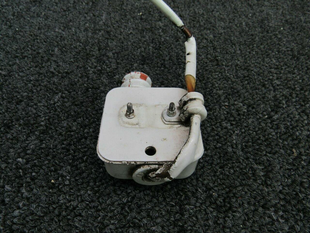 Beechcraft 002-361013-45 Alt 002-361013-47 Beech Landing Gear Safety Switch LH V 28