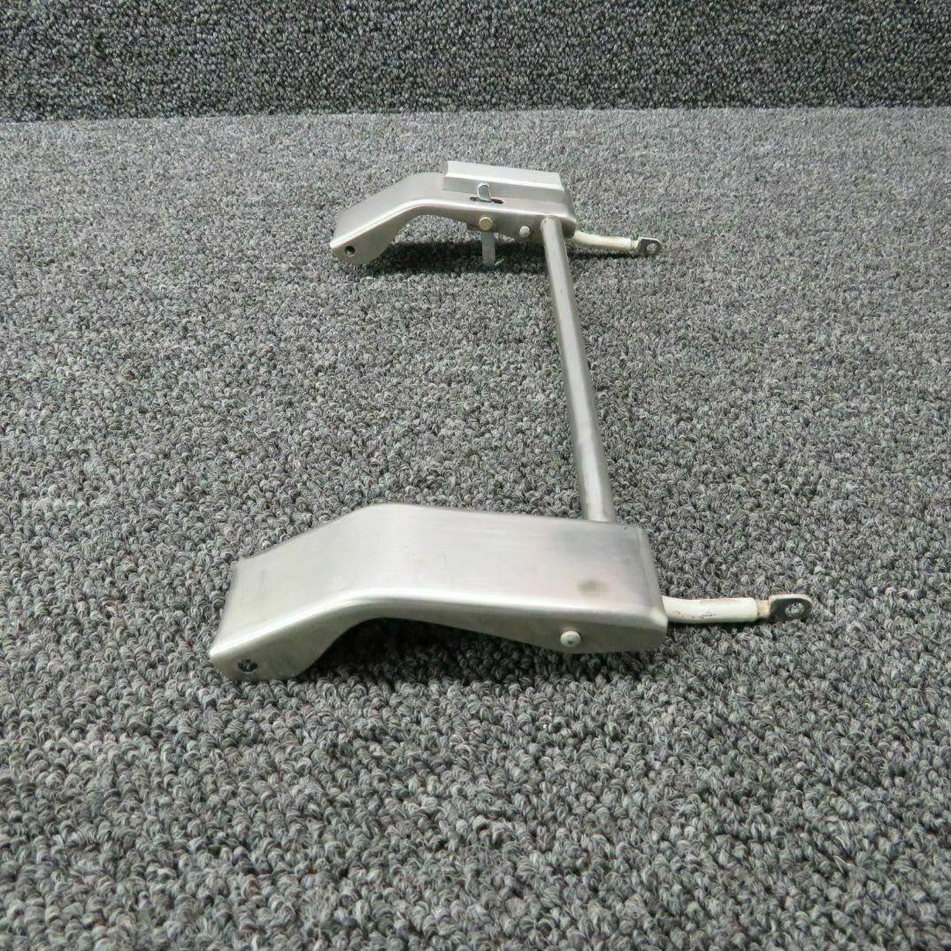 Beechcraft Beech A36 Latch Assy Window LH P/N 002-430055-31
