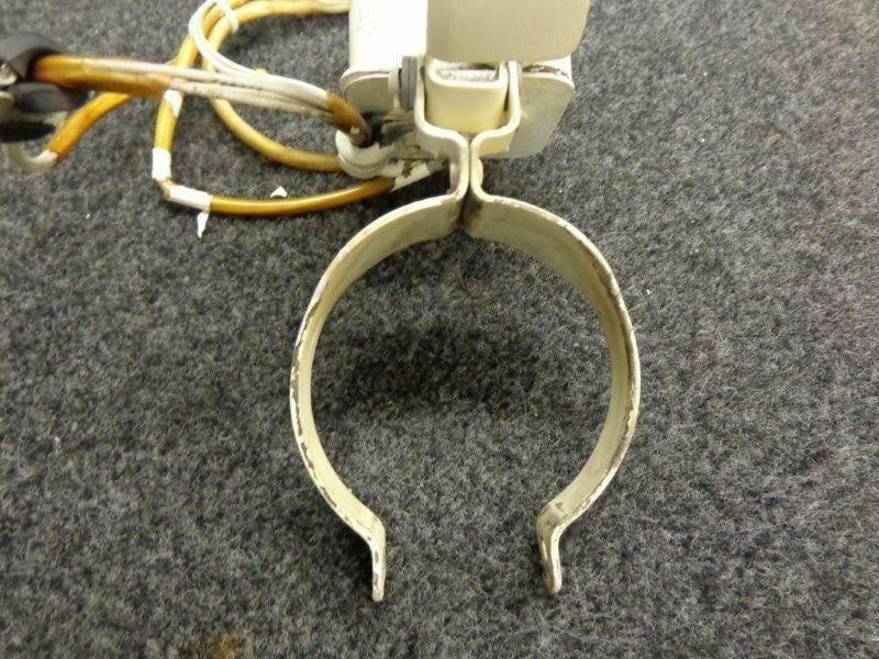 Beechcraft 002-361013-45 Beech A36 Switch Assy Landing Gear Safety LH W/ Clamp