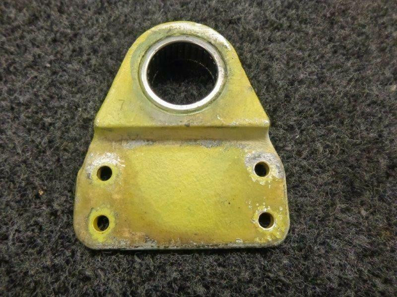 Beechcraft Beech A36 Support AssyP/N 002-524017-5