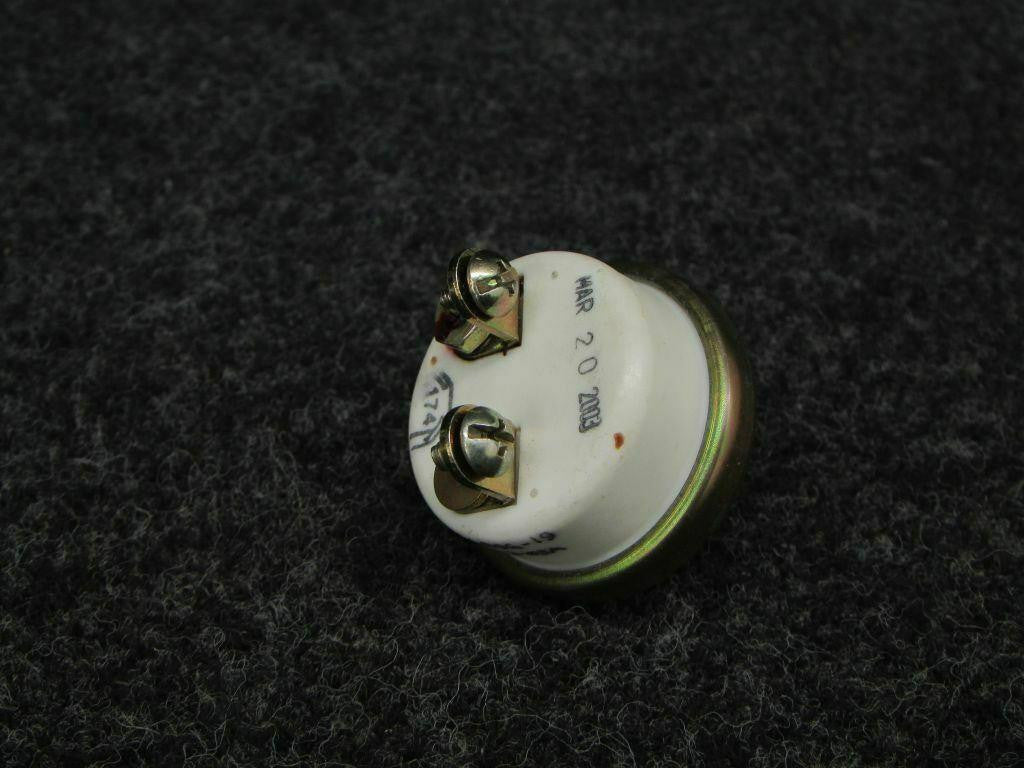 Does Not Apply 36-324096-19 USE 36-324096-21 Pressure Switch NEW SA