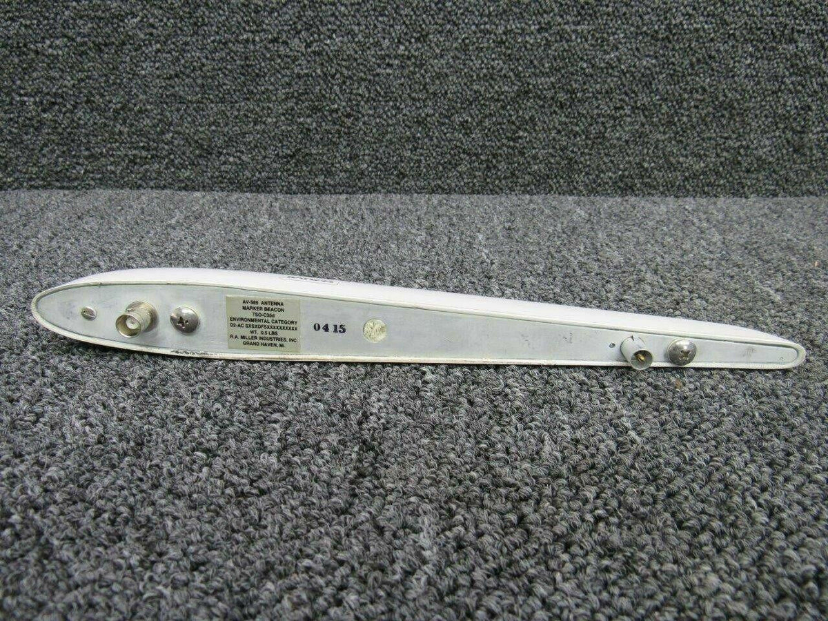 Cessna AV-569 Cessna 172 / 177 RA Miller Marker Beacon Antenna