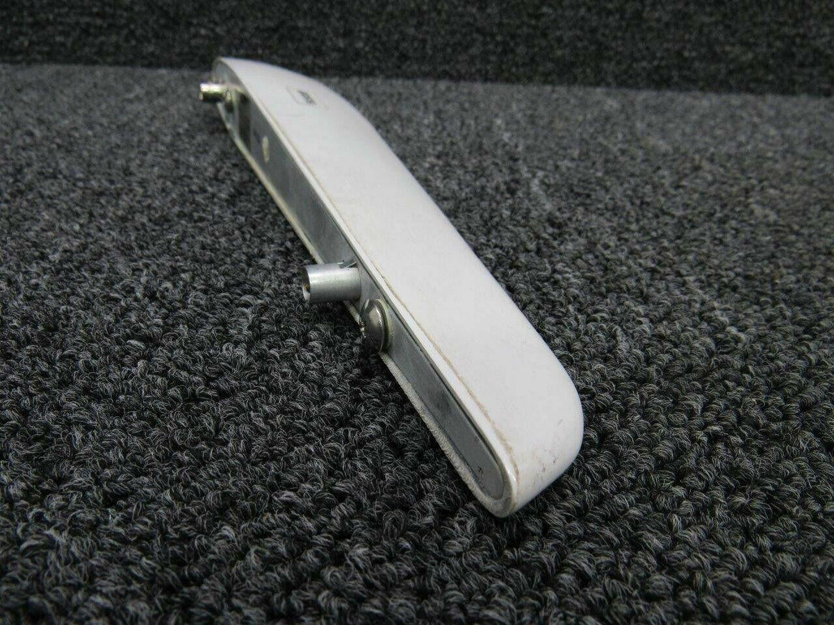 Cessna AV-569 Cessna 172 / 177 RA Miller Marker Beacon Antenna