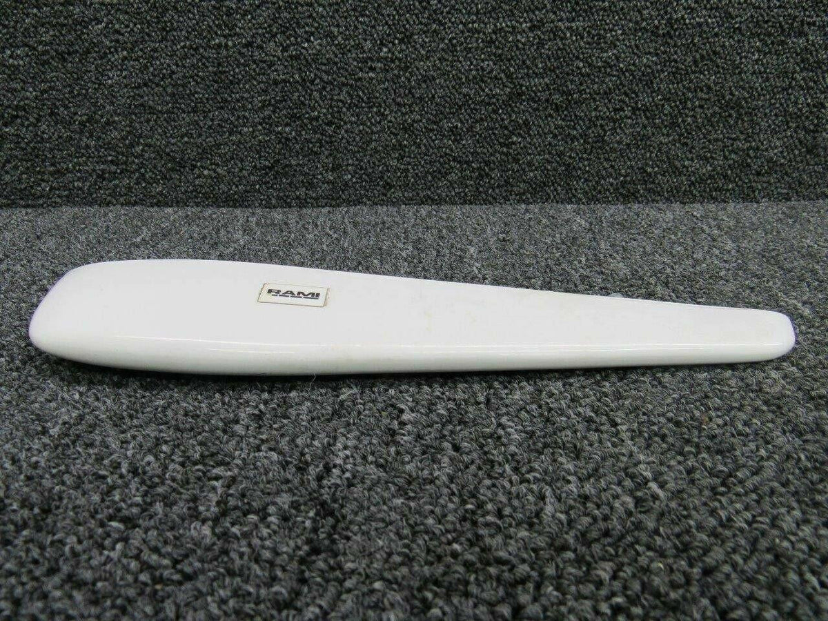 Cessna AV-569 Cessna 172 / 177 RA Miller Marker Beacon Antenna
