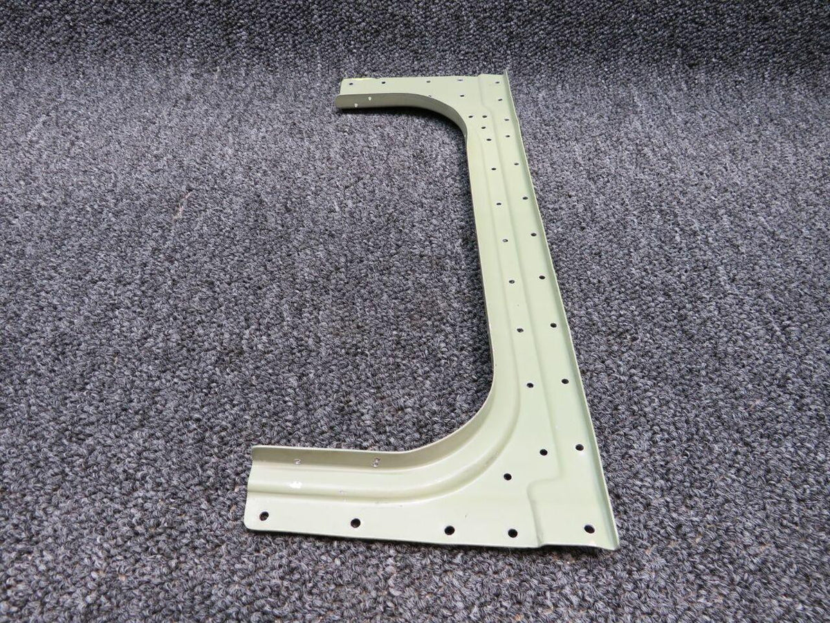 Cessna 0711615-1 Cessna 182T Retainer LH Fwd