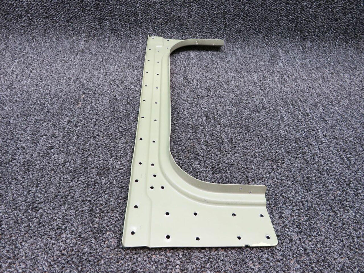 Cessna 0711615-1 Cessna 182T Retainer LH Fwd