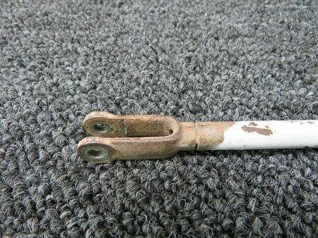 Cessna 0832141-11 Cessna 310R Rudder Trim Push/Pull Rod