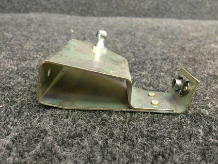 Cirrus Cirrus SR22 Cabin Door Attach Bracket LH P/N 20272-001