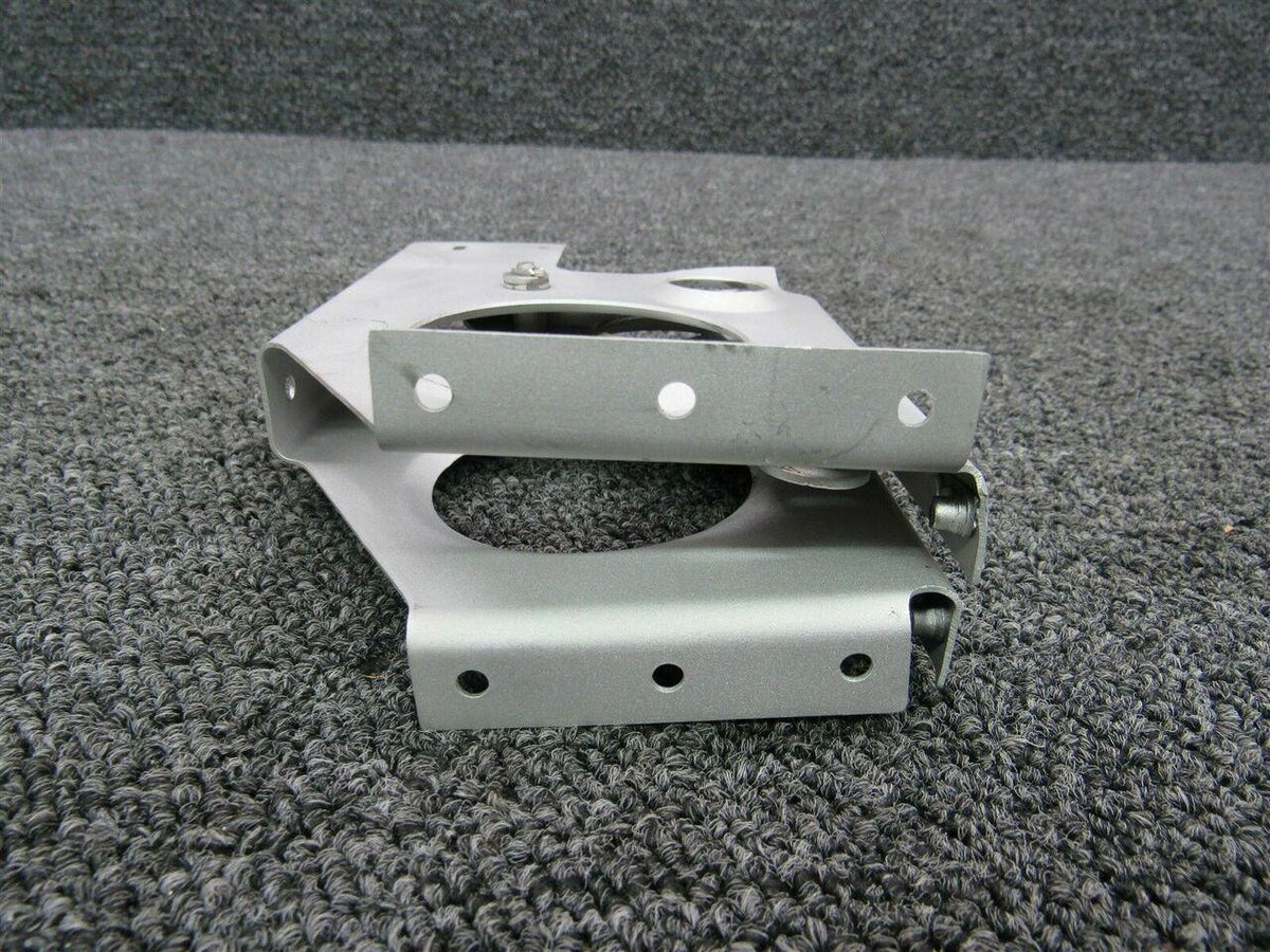 Beechcraft 105-550016-3 Beech 76 Bracket Heater Cable