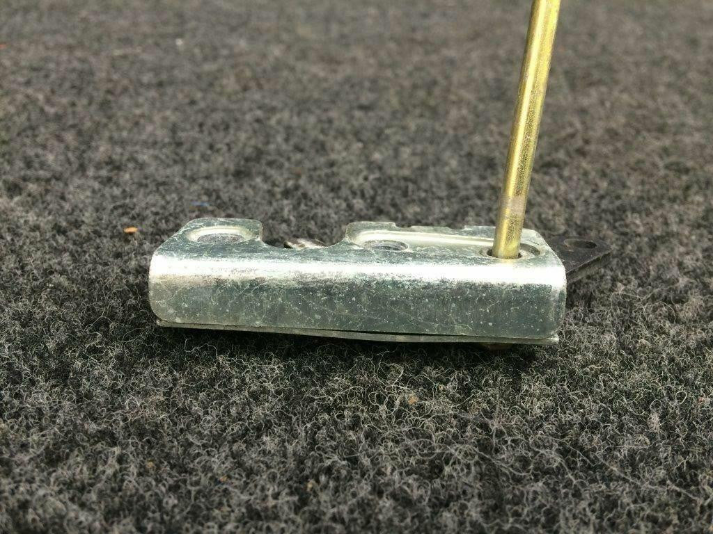 Cirrus Cirrus SR22 Latch Rotary LH P/N 20267-003