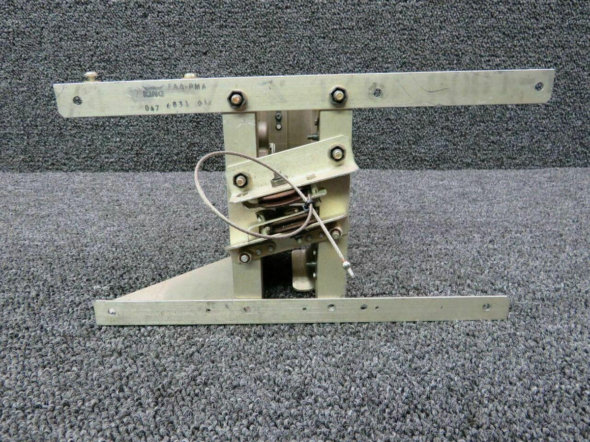 Bendix King 065-0030-27 Piper PA46-310P Bendix King KM 275 Servo Mount