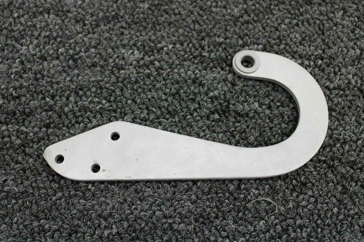 Cessna 5313070-4 Cessna 340 Nose Gear Door Hinge Aft LH / RH