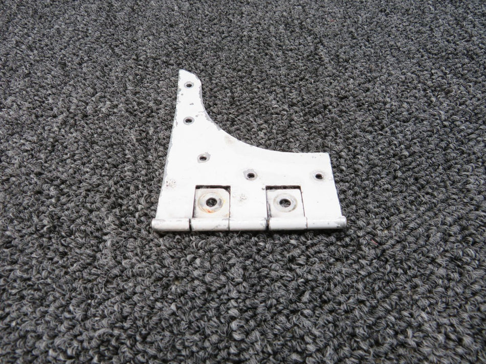 0411597 Cessna 120 Cabin Door Hinge Assembly Upper LH (White)